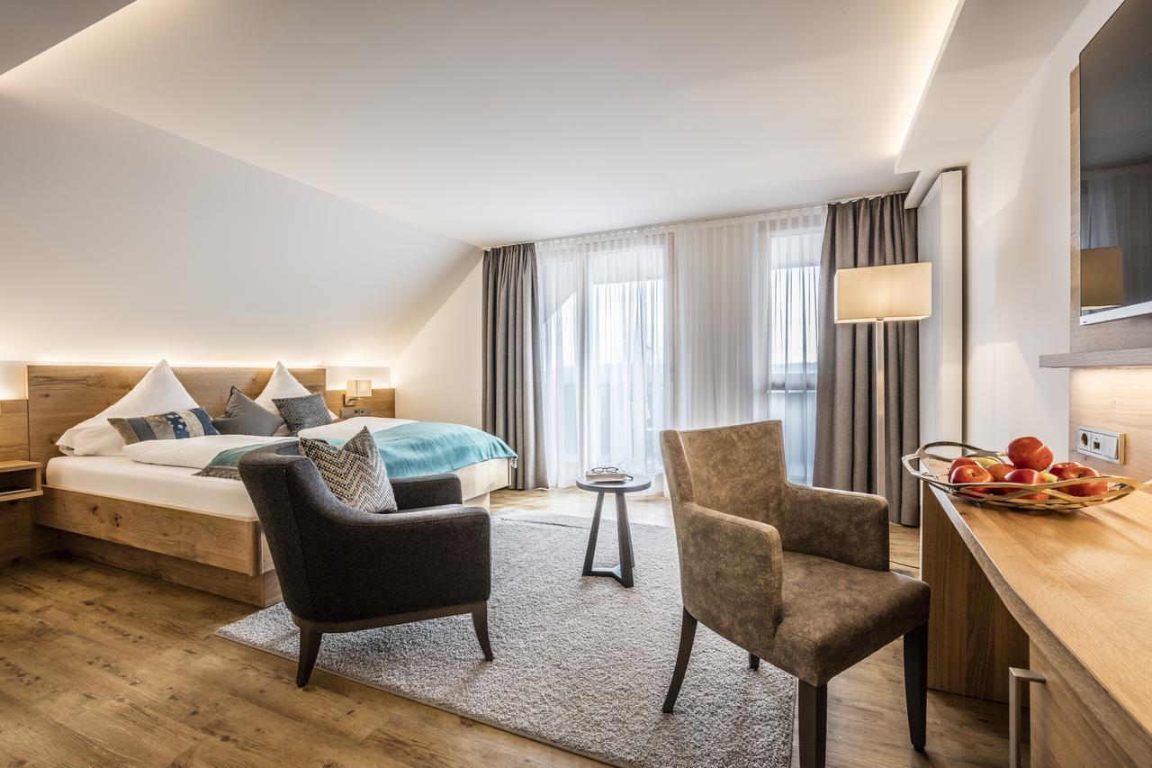 Ruehrberger Hof Hotel & Restaurant Grenzach-Wyhlen Bei Basel Extérieur photo
