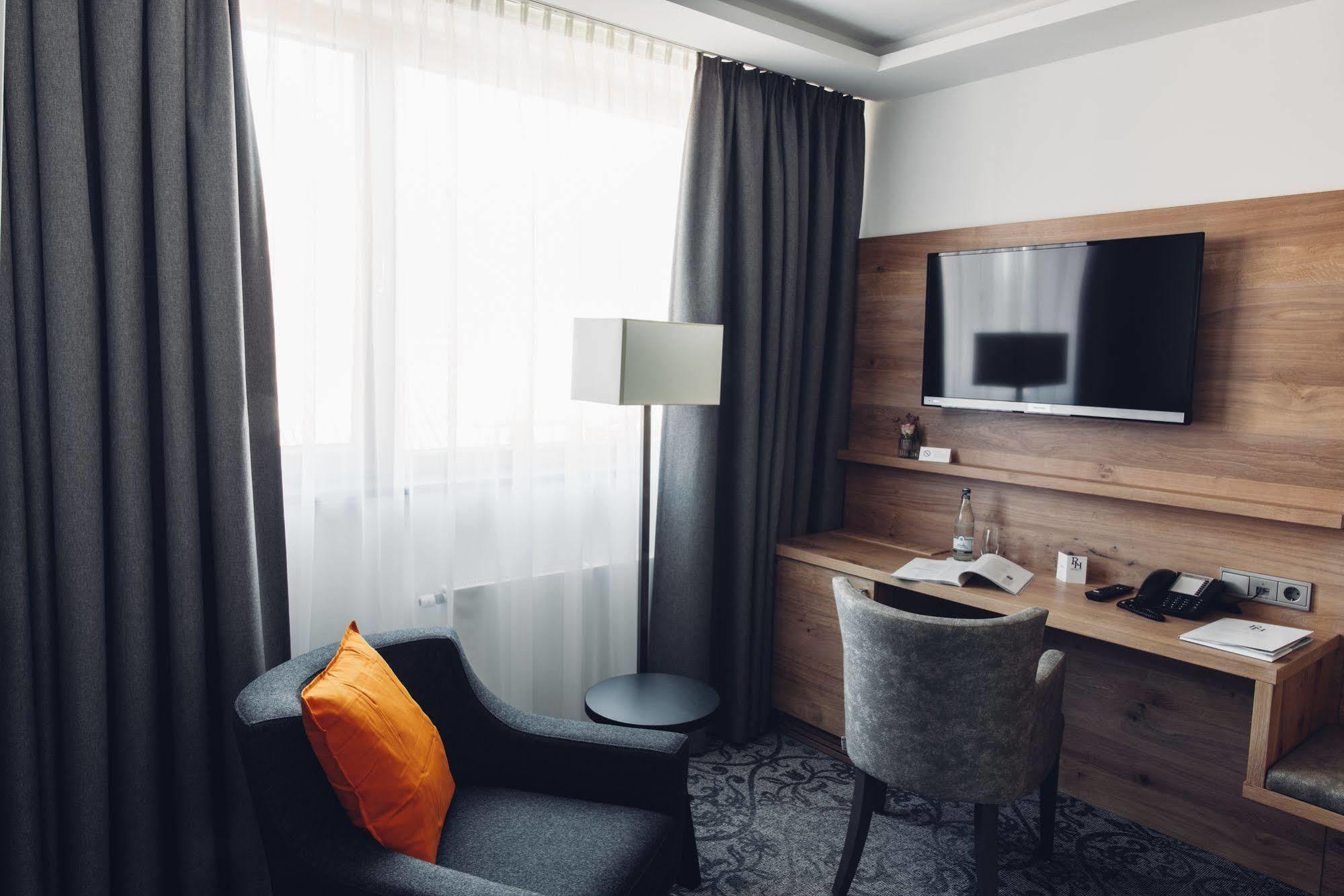 Ruehrberger Hof Hotel & Restaurant Grenzach-Wyhlen Bei Basel Extérieur photo