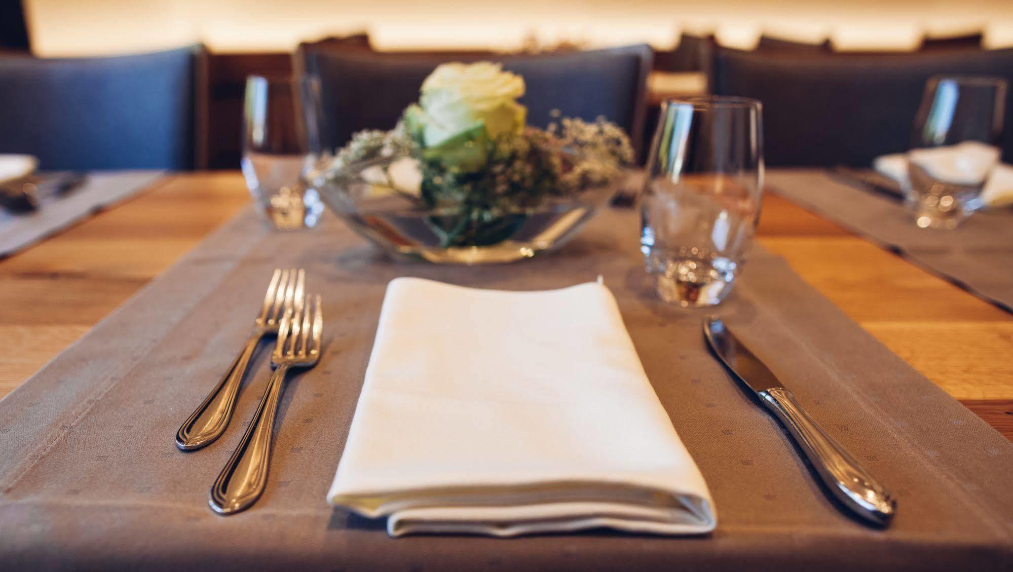 Ruehrberger Hof Hotel & Restaurant Grenzach-Wyhlen Bei Basel Extérieur photo